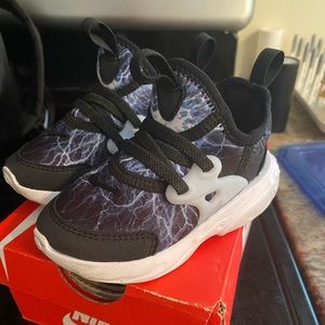 Nike TD Presto / Size 6C